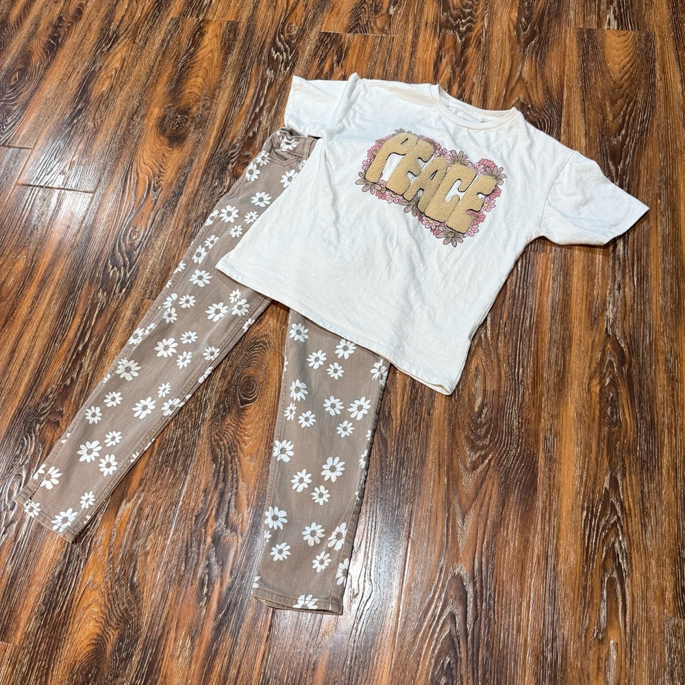 Abercrombie Kids Daisy Mom Jeans & Jessica Simpson Peace Tee Set Girls L 12 9/10